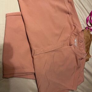 Figs burnt orange Scrub Set